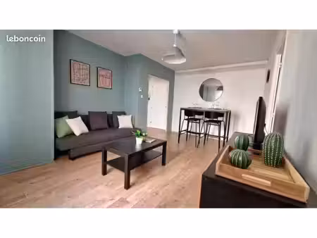 t2 meublé 41 m² – hyper-centre agen