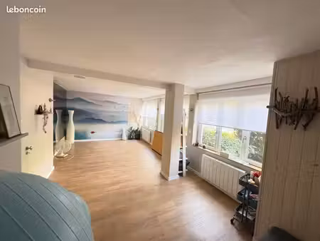 local neuf 30m² – ideal paramédical  bien-être  yoga