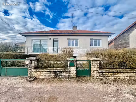 maison 4 pièces 93 m²