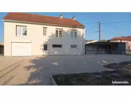 maison entièrement rénovée 5 pièces 81 m²