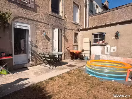 appartement duplex avec jardinet