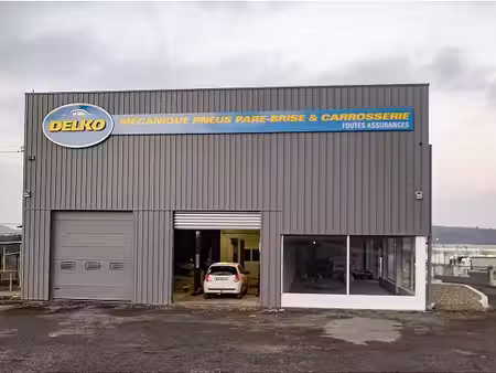 garage automobile  garage 370 m² chateaubriant