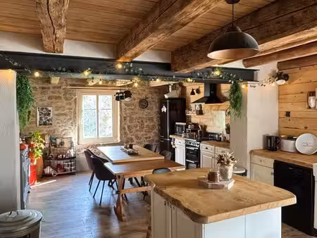 maison de charme en lisière de forêt