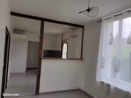 petite maison a louer de 55m2 sur terrain clos de 500m2