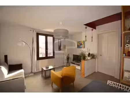 à vendre ? appartement 2 pièces 39 m2 - vue montagne - faibl