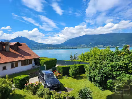 a vendre : maison de famille vue et accès lac