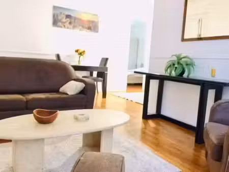 location meublée appartement 2 pièces 50 m² à paris 17ème (75017)  1 900 €