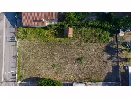 terrain constructible à vendre