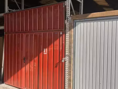 local de stockage sécurisé et sain