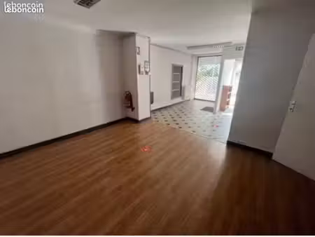 local commercial avec logement