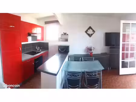 locationt2 meublé à l'année