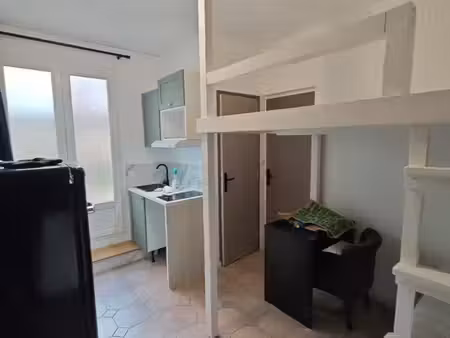 studio meublé avec rez de jardin  centre ville