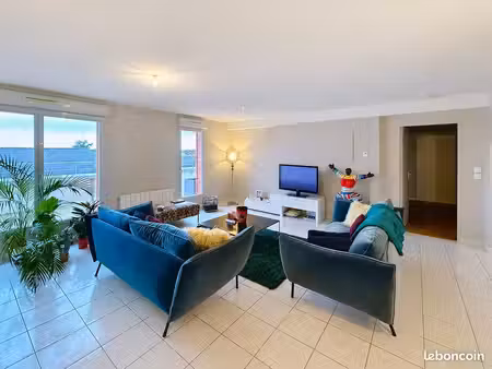 appartement 4 pièces 105m²