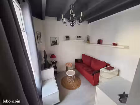 a louer - triplex centre ville cognac