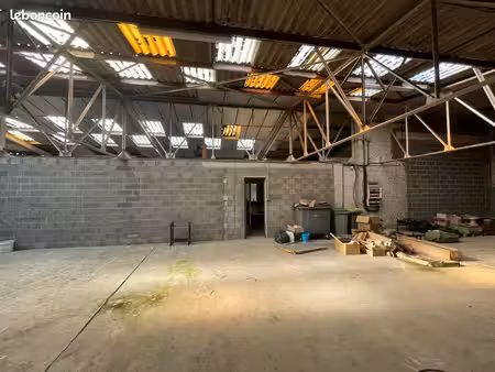 entrepot / hangar