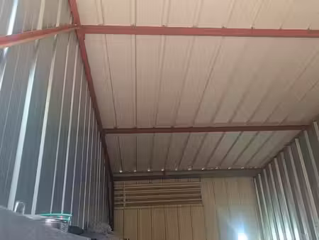 box 28m2 /110 m3