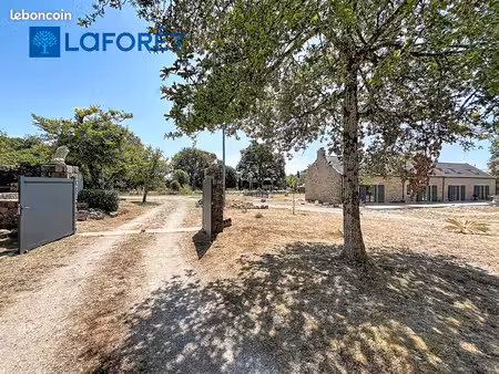 longère 8 pièces 192 m²