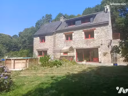 maison 7 pièces 145 m²