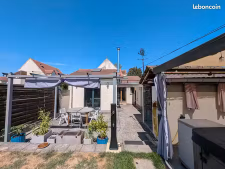 maison 2 pièces 51m²