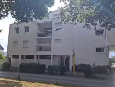 loue studio meublé à plescop 56