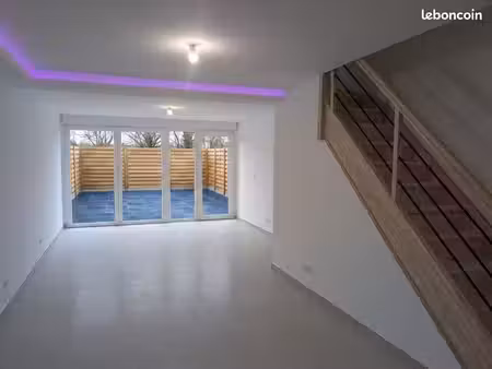 appartement t3 loison sous lens- calme - clos sécurisé - pas de voisin au dessus ni en des
