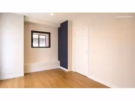 local / bureau 20m2