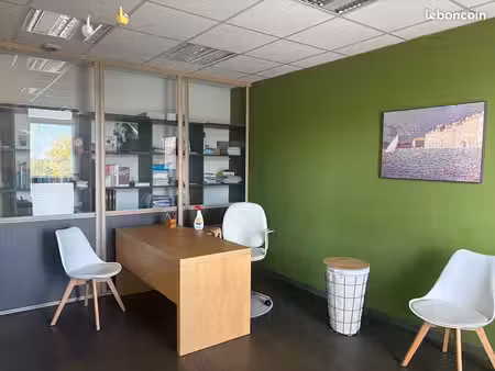 bureaux 42 m² vannes