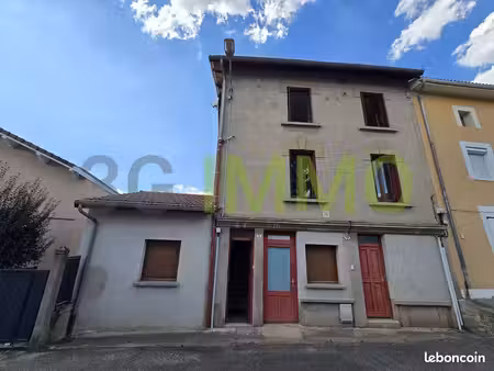 vente / immeuble de rapport / saint remy sur durolle