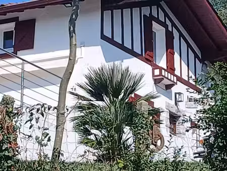 maison au calme vue exeptionelle mont ursuya