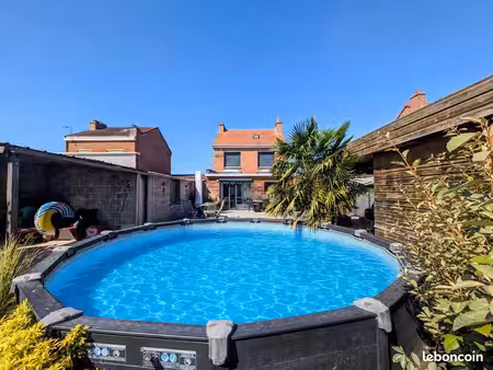 maison 6 pièces 150 m²