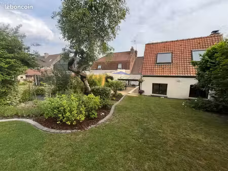 maison wizernes 158m2