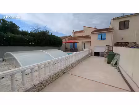 maison 5 pièces 93 m²