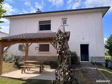 pavillon 4 pièces 86 m²