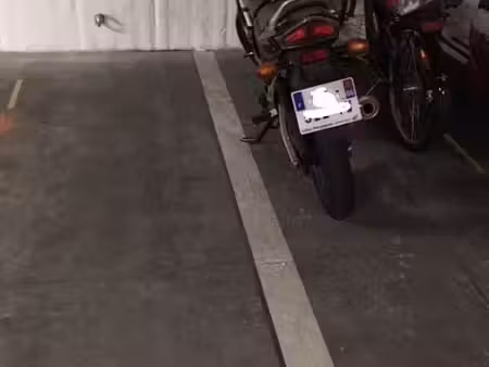 particulier loue place de parking 2 roues près gare de perpignan 66000