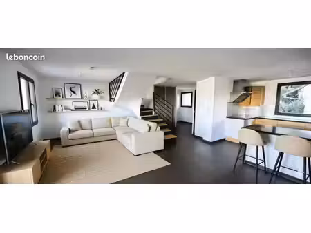 superbe t3 duplex 76m² en dernier étage avec parking  ascenseur et cave – allonzier-la-cai