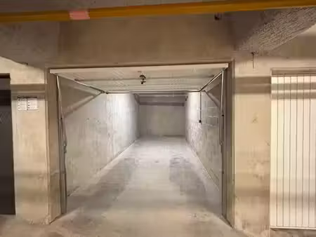 garage neuf avec électricité