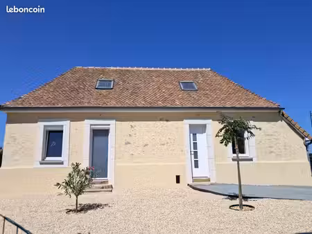 maison rénovée neuville-sur-sarthe