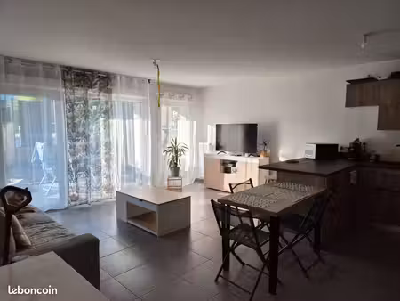t3 lumineux en rez-de-jardin avec terrasse – résidence récente (2022/2023)