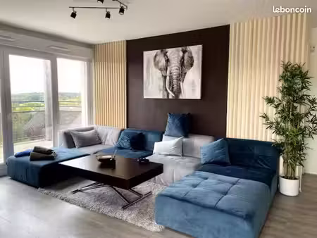 appartement 61 m² – dernier étage – terrasse 32 m² – dpe b – déjà loué