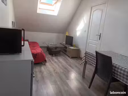 f2 meublé 47 m2 620