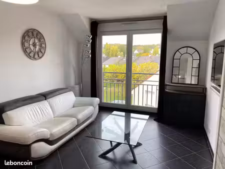 f2 meublé  les clayes sous bois