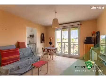 studio 1 pièce 30 m²