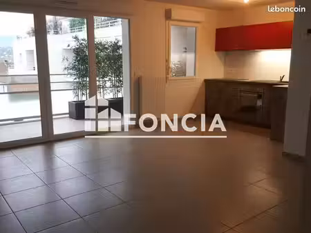 appartement 4 pièces 76 m²