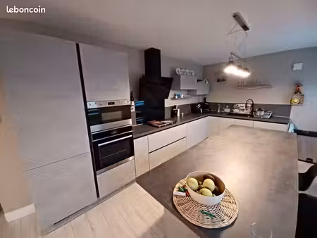maison individuelle 105m2 avec sous sol et garages