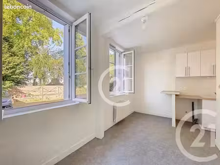 appartement 2 pièces 25 m²