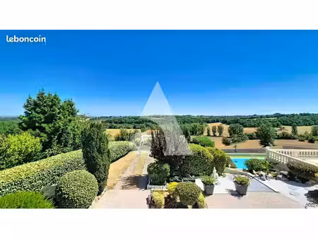 maison 7 pièces 200 m²