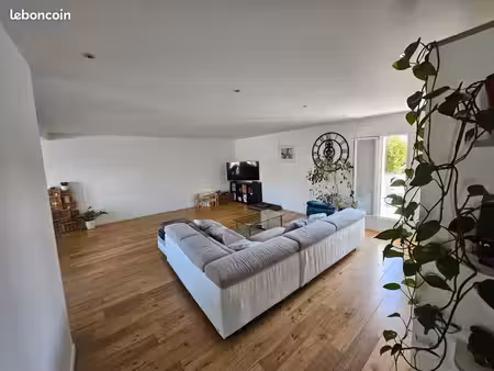 maison 140m2 3 chambres climatisées