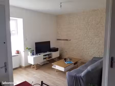 loue meublé