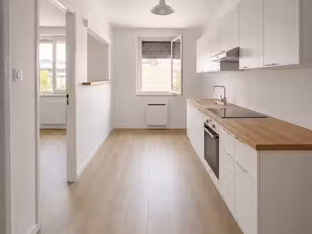 t4 85 m2 - entièrement rénové - centre ville carmaux