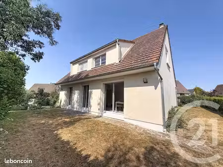 maison 6 pièces 134 m²